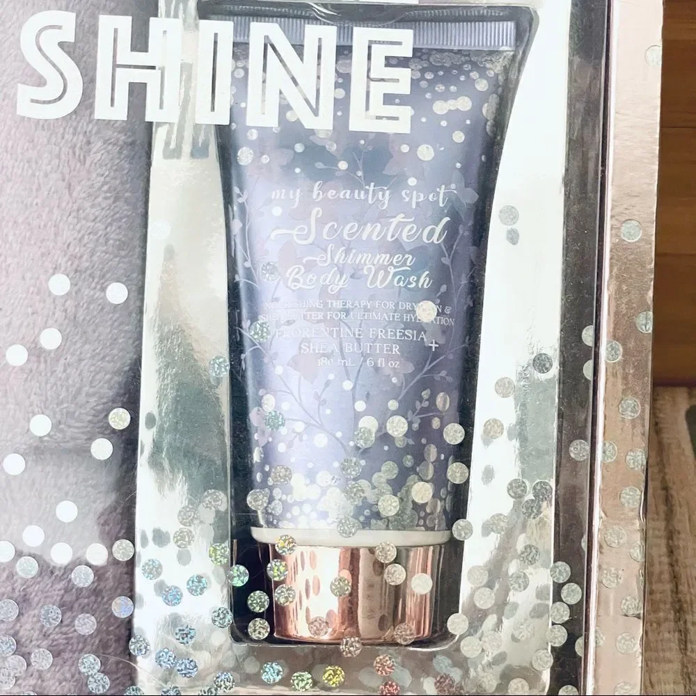 NWT sparkle shine deluxe 4 Pcs set body wrap,hair towel turban,shower pouf & gel